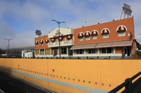 Santa Fe Hotel
